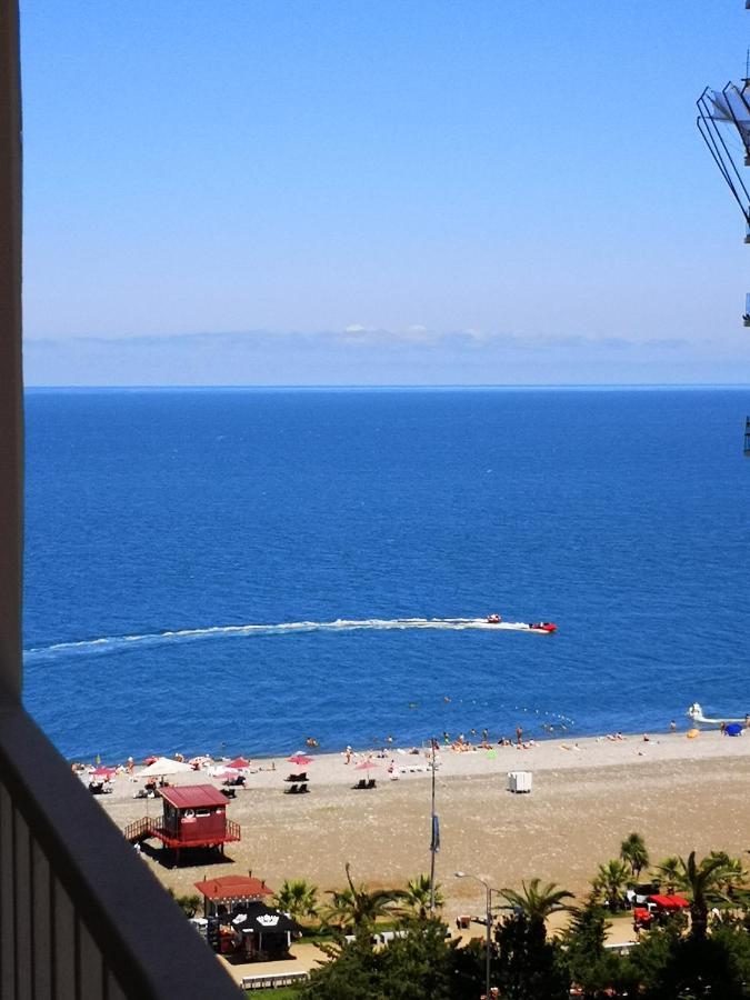 Batumi Beach Magnolia エクステリア 写真